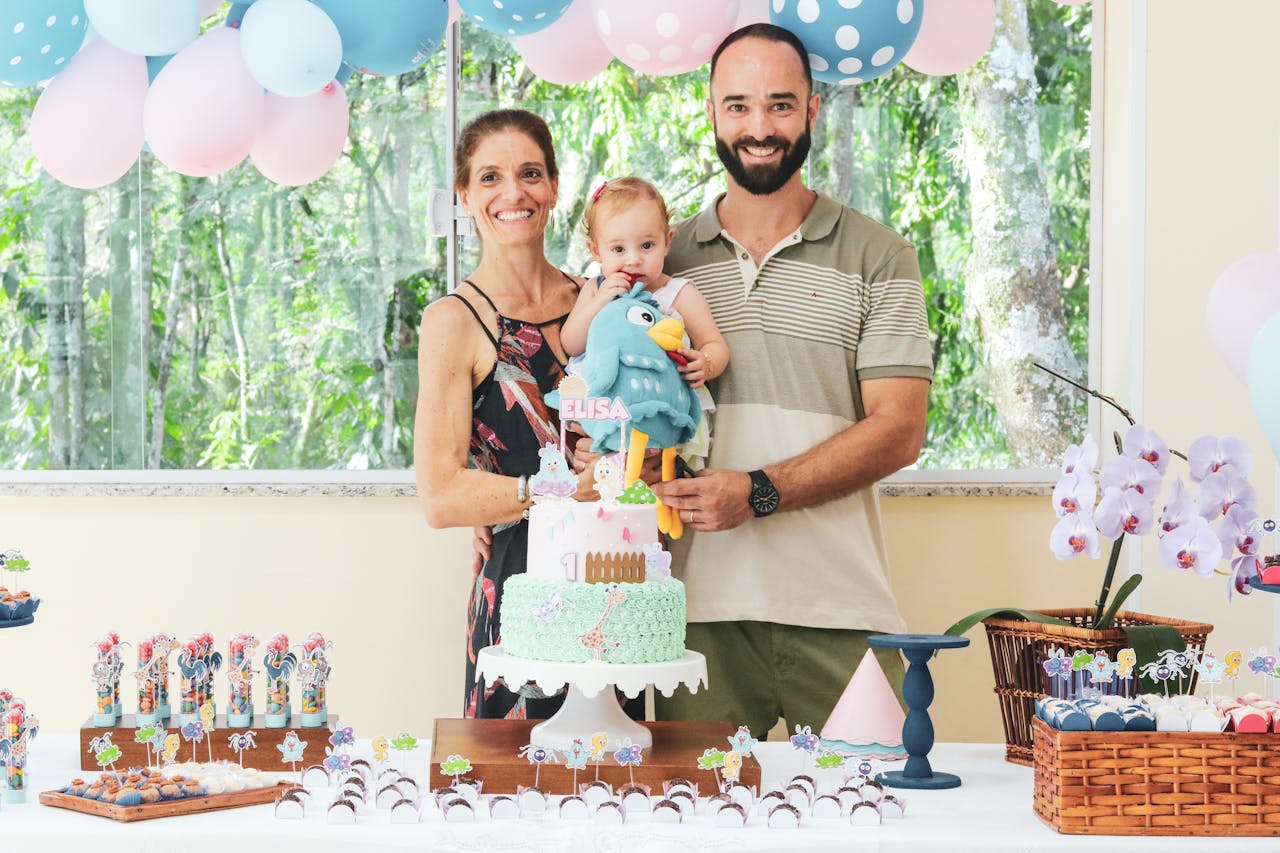 Idées Cadeaux pour un Enfant de 1 An : Faire Plaisir et Éveiller la Curiosité